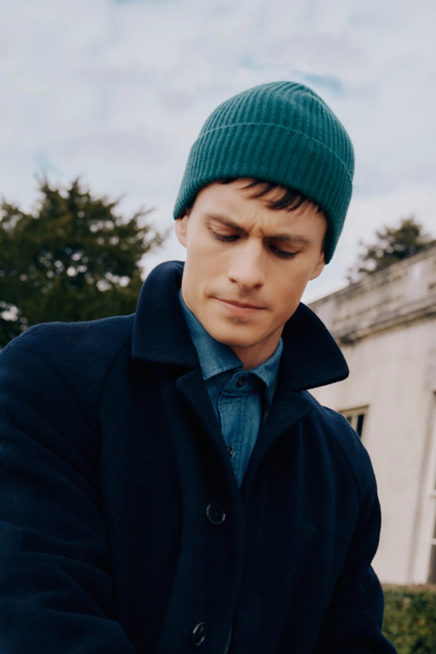 Green Cashmere Ski Beanie - Image 5