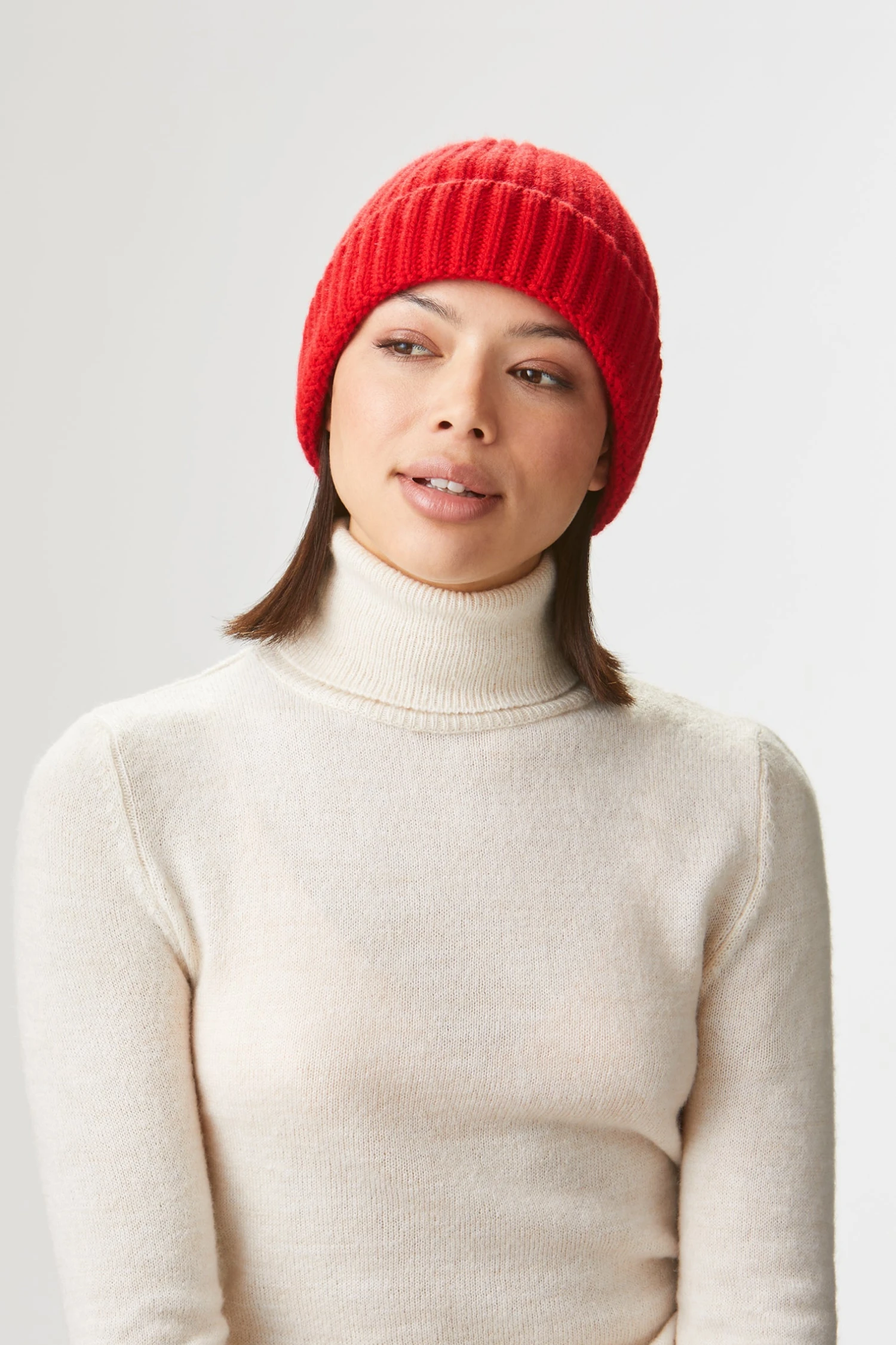 Rannoch Red Cashmere Beanie - Image 3