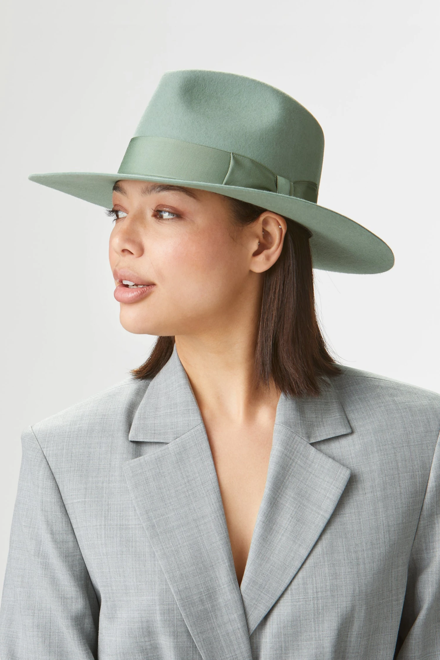 Toni Green Flat-Brim Fedora - Image 5